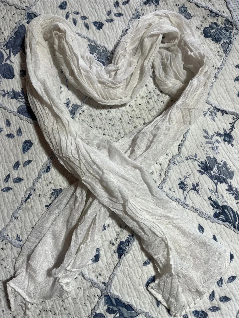 Lot of 6scarves Black, Burgundy, Gray, Cream, 2 White some sparkle see pictures